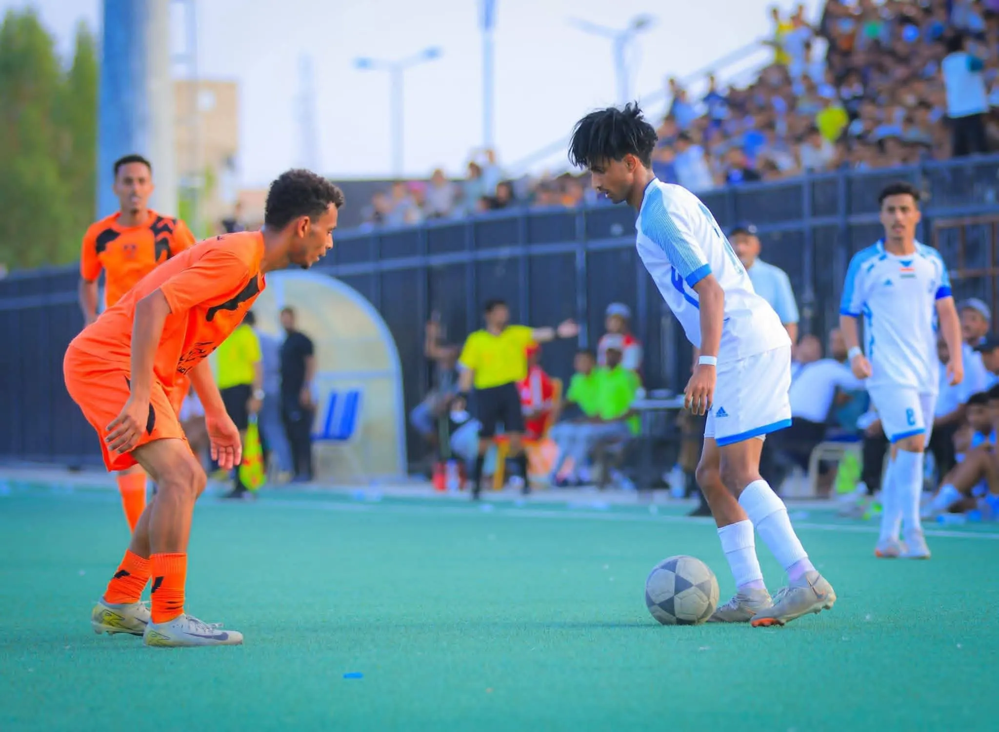 الحياة تعود إلى الملاعب والمدرجات الرياضية في اليمن بعد توقف دام 12 عاما
