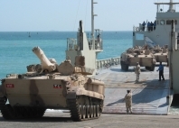 الجهود الحربية السعودية -الإماراتية في اليمن (الجزء الأول): عملية "السهم الذهبي" في عدن مثالاً