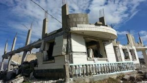 إب: مليشيا الحوثي تفجر ثلاثة منازل بقرية العريش بالسبرة