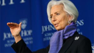 صندوق النقد الدولي يدعو إلى فرض ضرائب في دول الخليج