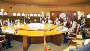 متفاوضي الكويت يفشلون في إحراز تقدم والوفد الحكومي ينفي تشكيل لجان سياسية وأمنية
