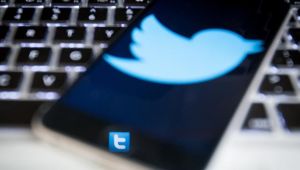 "تويتر" تعترف: تمّ تسريب 32 مليون كلمة سرّ