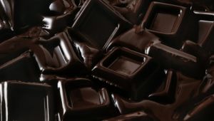 للشوكولاتة نكهةٌ مرةٌ ملطخة بالدم.. تعرف على تاريخها!