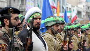 هل تنظيما الدولة والقاعدة ربيبان لإيران؟