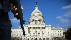 الشرطة الأمريكية تعيد فتح مبنى الكونغرس بعد إجراءات أمنية