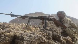 الجيش يتصدى لهجوم عنيف للمليشيات على مواقع غرب محافظة مأرب