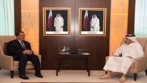 ولد الشيخ يبحث مع وزير الخارجية القطري أولويات المرحلة المقبلة في اليمن