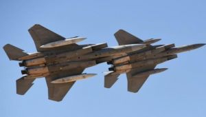السعودية تعرض المقاتلة الجديدة من طراز "إف 15 - إس إيه" بعد عامين من حربها مع الحوثيين