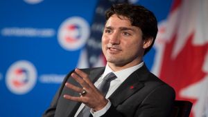 كيف رد رئيس وزراء كندا على حظر ترامب لمهاجري بعض الدول؟