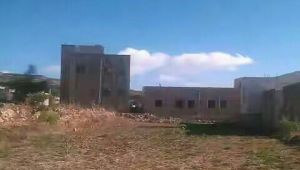 مليشيات الحوثي تنهب محتويات مستشفى الثورة بمديرية الصلو جنوب تعز