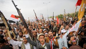 كاتب أمريكي: الدور الإيراني في اليمن سيزداد شراسة خلال المرحلة المقبلة