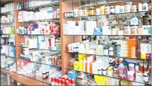 كيف حولت شركات الأدوية في اليمن المندوب الصيدلاني إلى "سمسار"؟ (تقرير)