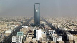 بلومبيرغ: السعودية من الدول الأكثر بؤسا رغم النفط