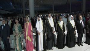 الشيخ تميم يفتتح مكتبة قطر الوطنية..ويضع الكتاب رقم مليون على رفوفها