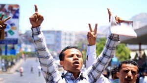 في اليوم العالمي للصحافة .. صحافيو اليمن يواجهون الموت والاختطاف والنزوح (تقرير)