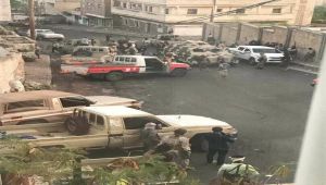 حملة أمنية في تعز تلقي القبض على عدد من المطلوبين أمنيا