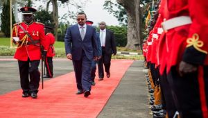 إثيوبيا وإريتريا تتفقان على إعادة فتح السفارتين في قمة تاريخية