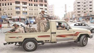 العاصمة المؤقتة "عدن" تضيق على كوادر الإصلاح ومكونات الشرعية (تقرير)