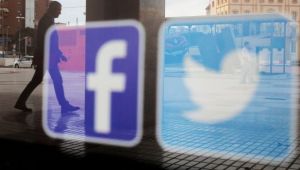 فيسبوك وتويتر تلغي حسابات "ذات صلة" بإيران وروسيا