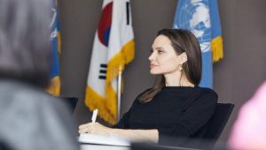 Angelina Jolie visits Seoul to call for protection for Yemeni refugees