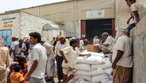 الفورين بوليسي: استهداف عمال الإغاثة يفاقم خطر الأزمة باليمن (ترجمة خاصة)