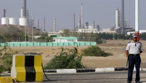 السعودية والإمارات.. صراع الحلفاء للسيطرة على مناطق الامتياز النفطي في شبوة