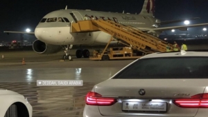 أول طائرة أميرية قطرية تهبط في مطار جدة منذ بدء الحصار