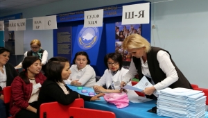 فوز توكاييف في الانتخابات الرئاسية في كازاخستان