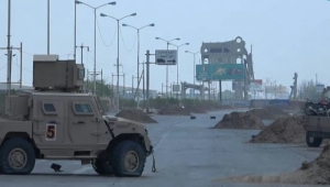 قصف حوثي على مواقع الجيش جنوبي الحديدة