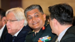 من هو الجنرال الهندي "جها" الذي عينه غوتيريش رئيساً لبعثة المراقبين بالحديدة؟
