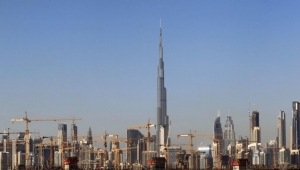 بسبب أزمة العقارات.. سلطات دبي تمنع السماسرة "اليائسين" من مطاردة العملاء