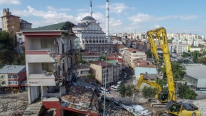 ذعر في إسطنبول.. هزات مستمرة ومخاوف من زلزال مرتقب