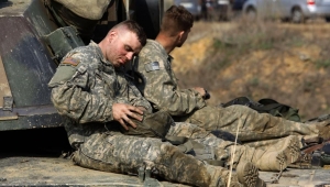 نيويورك تايمز: حالات الانتحار في الجيش الأميركي تتجاوز عدد القتلى بالمعارك