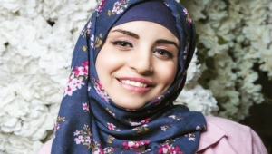 اليمنية" إيمي هتاري" تحصل على جائزة صندوق الأمم المتحدة للسكان