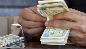 الدولار بألف ليرة.. انهيار غير مسبوق للعملة السورية