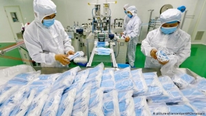دبلوماسي صيني: انخفاض أعداد الإصابات بفيروس "كورونا"
