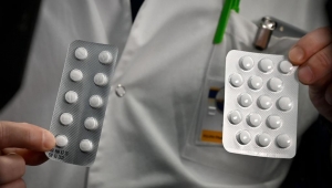 كورونا.. شركة سويسرية مستعدة لتقديم 130 مليون جرعة كلوروكين لمكافحة الوباء