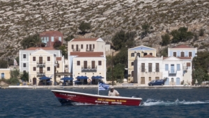 عسكرة جزيرة ميس.. التصعيد التركي اليوناني على مسافة كيلومترين