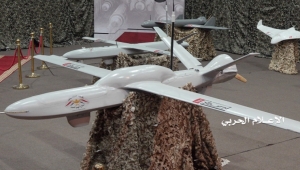 الحوثيون : استهدفنا موقعا حساسا بمطار أبها بطائرة مسيرة