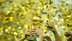 الفيفا يدرس اقتراحا سعوديا بإقامة كأس العالم كل عامين