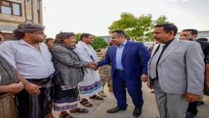 مصدر حكومي: وصول معين عبد الملك عدن ضمن أولويات الحكومة في حشد القوى لمواجهة الحوثي