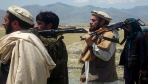 طالبان تشن هجوما على تنظيم الدولة في جنوب أفغانستان