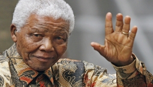 مفتاح زنزانة مانديلا يعود لجنوب أفريقيا.. كاد يباع بمزاد