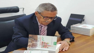 وفاة أستاذ التاريخ المعاصر الدكتور سلطان المعمري بعد معاناة مع المرض