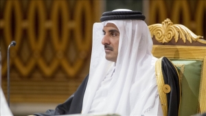 أمير قطر ورئيس الحكومة الليبية يبحثان تطوير العلاقات