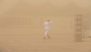 عاصفة ترابية تجتاح مناطق واسعة في السعودية