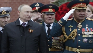صندي تايمز: بوتين وضع نفسه في مأزق رغم أنه سياسي بارع
