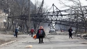 مسؤول روسي يحذِّر زيلينسكي: الغرب مستعد للقتال في بلدكم حتى آخر أوكراني