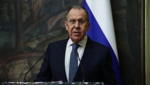 وزير الخارجية الروسي يصل إلى الرياض لبحث المستجدات الاقليمية