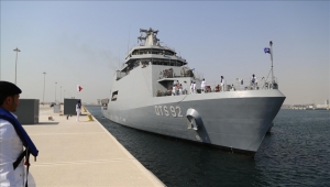 سفينة تدريب عسكرية صنعت في تركيا تصل إلى قطر